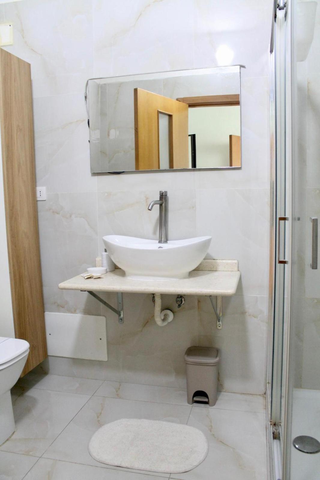 נאפולי B&B Central Rooms 137 מראה חיצוני תמונה