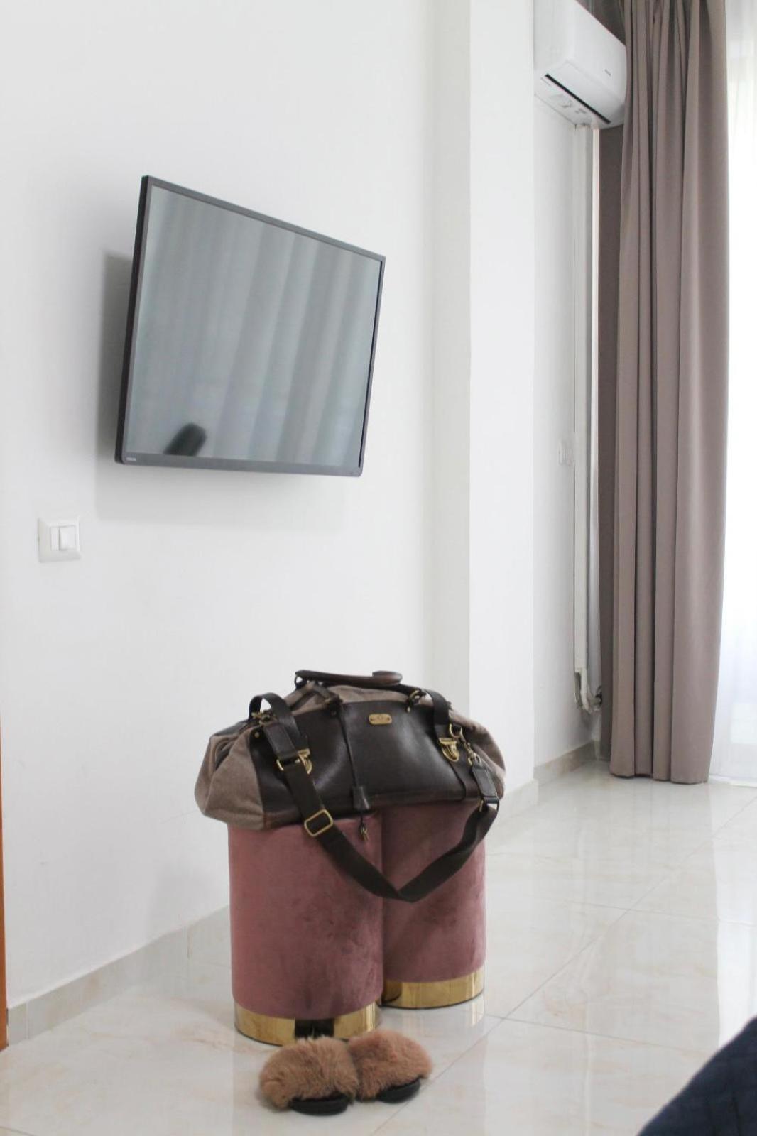נאפולי B&B Central Rooms 137 מראה חיצוני תמונה