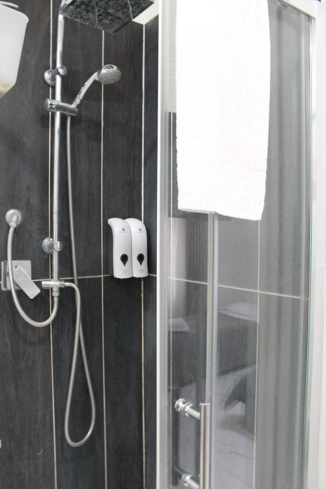 נאפולי B&B Central Rooms 137 מראה חיצוני תמונה
