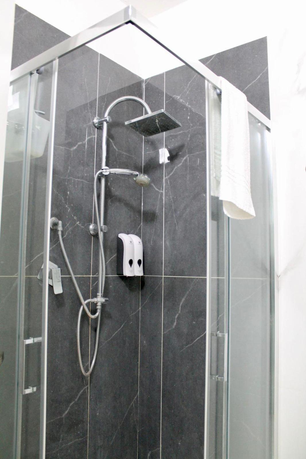 נאפולי B&B Central Rooms 137 מראה חיצוני תמונה
